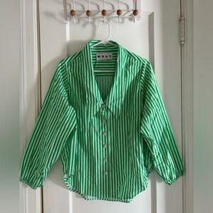 green V neck long sleeve blouse by Wray